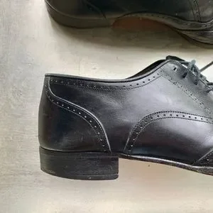 CHRISTIAN DIOR black patent leather dress shoes. Run small. Dior | Shoes | Christian Dior Black Patent Leather Dress  main image 3